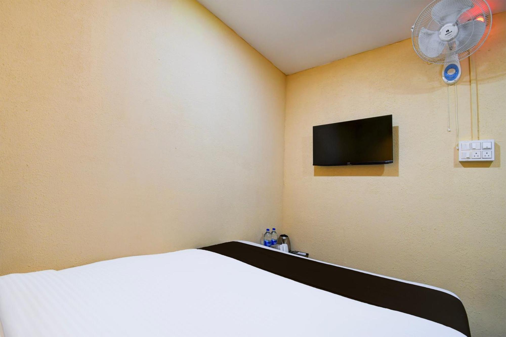 Super Hotel O Pra Guest House บูบันเนสชวาร์ ภายนอก รูปภาพ