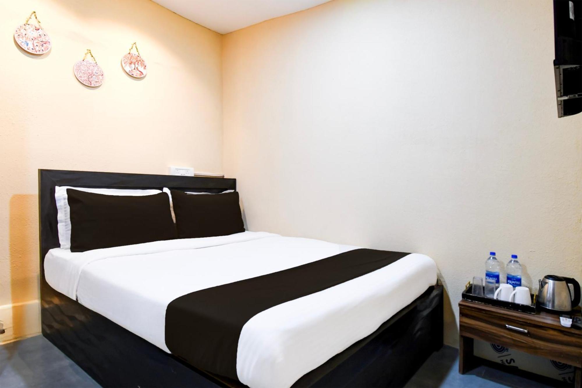 Super Hotel O Pra Guest House บูบันเนสชวาร์ ภายนอก รูปภาพ